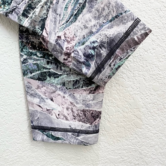 Lululemon Wunder Under High Rise Tight Springscape Multi Printed Leggings Size 4 - Picture 8 of 14